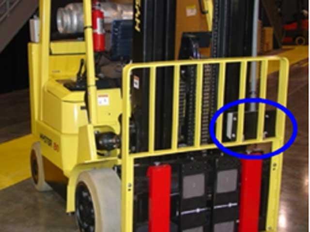 IP Smart Packaging's forklift-mounted RFID reader (in circle)