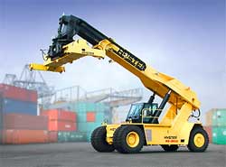 Hyster adds four more to ReachStacker