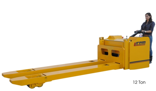 Version with long forks (4000mm length) and 12.000 capacity.