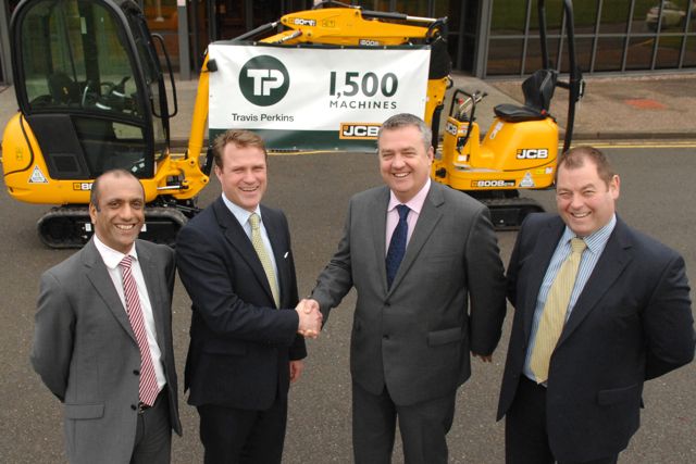 (L-R) Buta Atwal, general manager of JCB Compact Products; Richard Telfer, managing director of Watling JCB; Richard Dey, Travis Perkins Group hire director and Andy Raine, Watling JCB sales director.