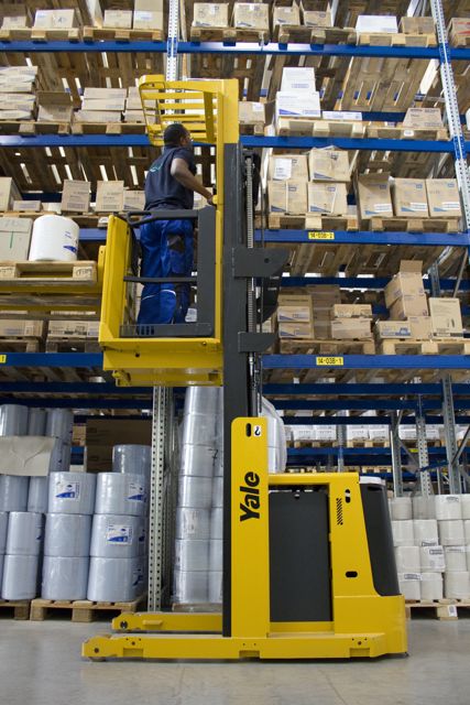 Yale Materials Handling was approached to develop the ideal solution for the new warehouse.
