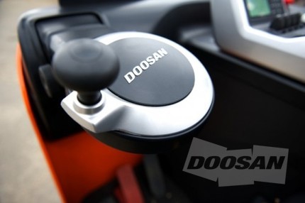 DOOSAN Euro Reach Truck: More Details Unveiled