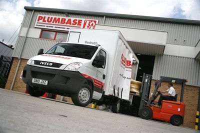 Barloworld has secured a contract to manage the fleet of Grafton Merchanting GB.