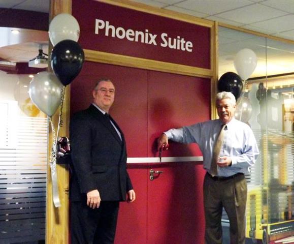 (L-R) Mark Murfet and CEO of Sammons Enterprises, Dave Bratton